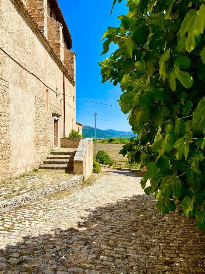 Visione Via Peltuino 19 Apartment Prata d'Ansidonia Luaran gambar